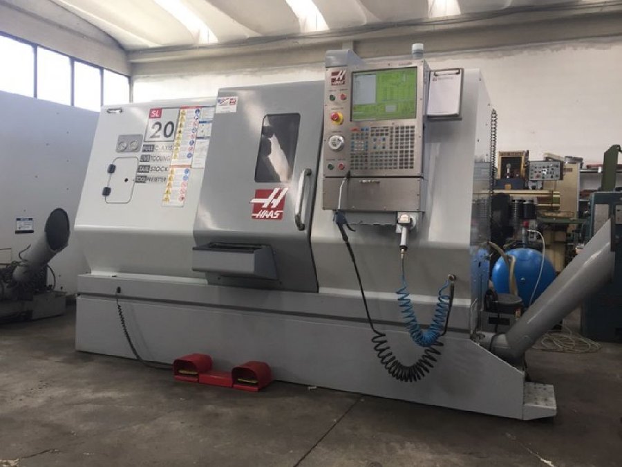 Makinate | Used HAAS SL20 Lathe with live tooling M1701119235 2