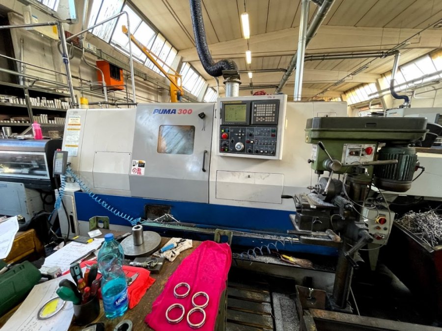 Schurend relais Gezichtsveld Daewoo Puma 300C CNC lathe for sale [sold]